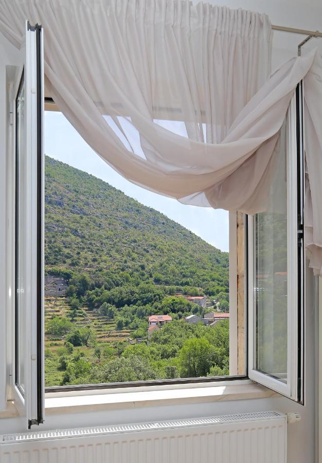 Apartment Moretic Gromaca Exteriér fotografie